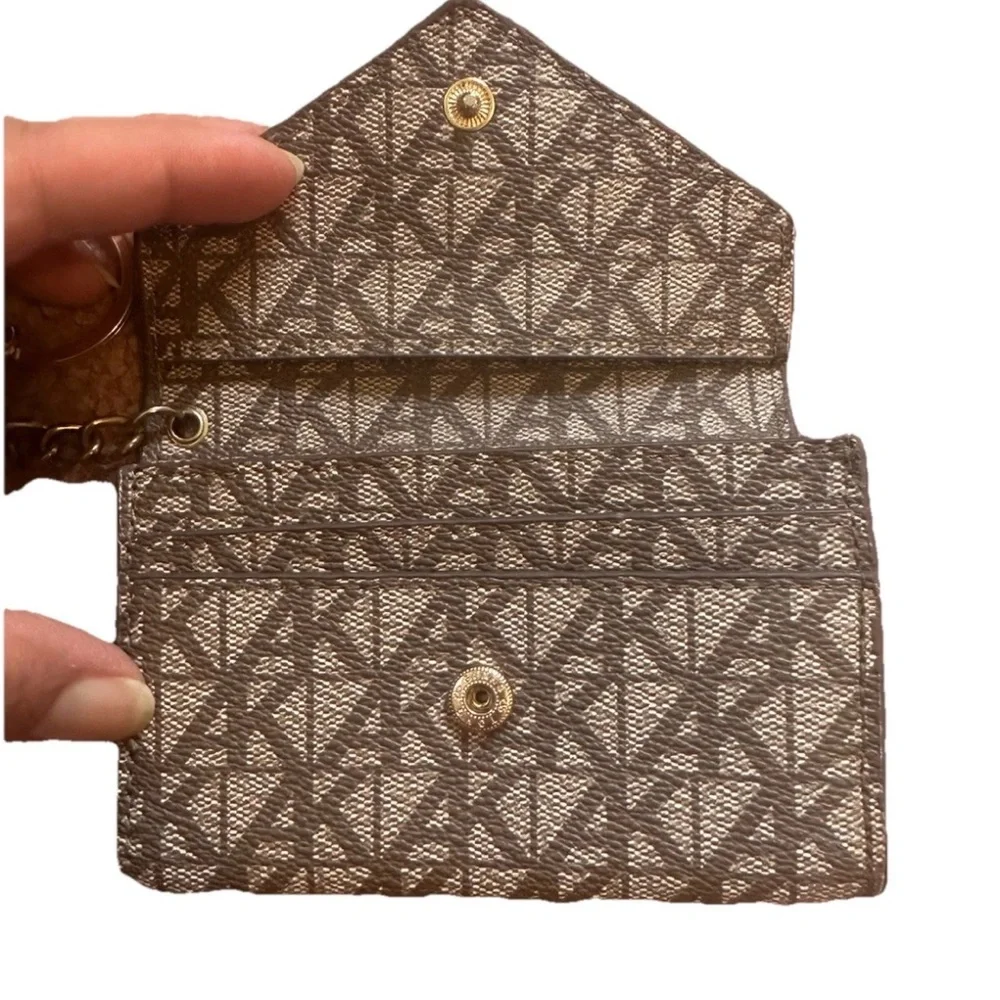 EUC Anne Klein Small Cardholder / Keys Holder Key Chain Wallet Tan Clean